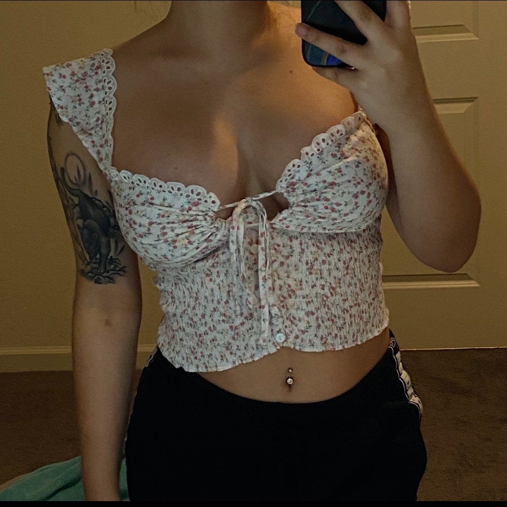 Princess Polly Beautiful floral top